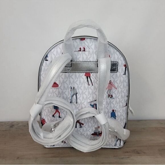 Michael Kors Jet Set Girls Adina Backpack - Picture 4 of 12